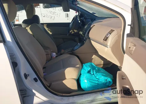 2010 Nissan Sentra 2.0 из США, поврежденный, VIN 3N1AB6AP9AL666391